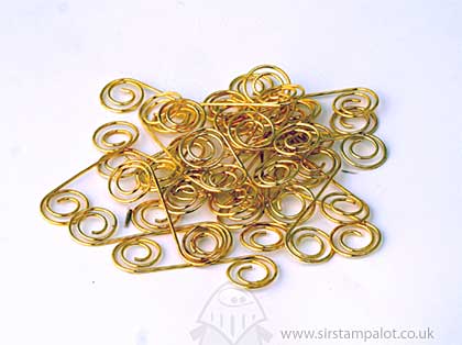 SO: Embellishment - Swirly Clips - Gold (25)