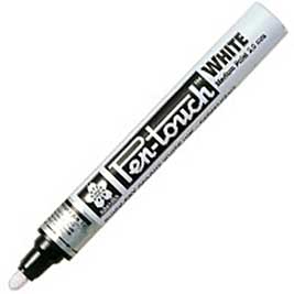 Sakura Pen-Touch Marker - White Medium