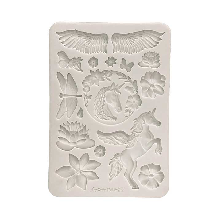 PRE: Stamperia Wonderland A5 Silicon Mould