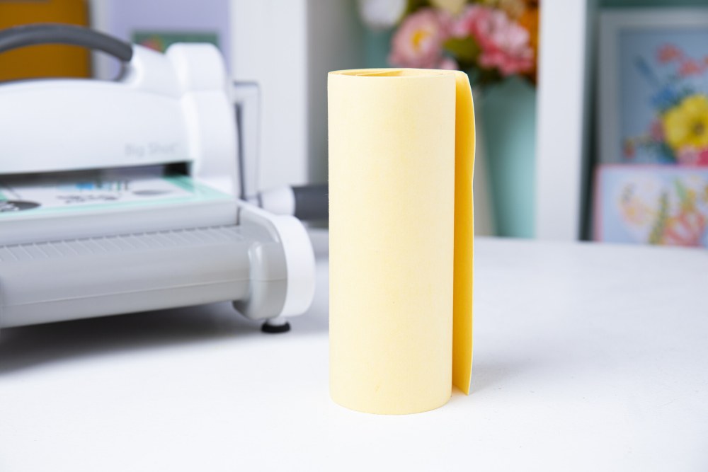 Sizzix Surfacez Texture Roll 6x48 Inch Limoncello, a roll of textured cardstock - 3